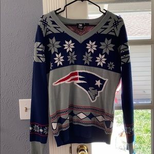 Womens XL New England Patriots NFL holiday sweater